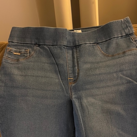 NWIT Blue Jeggins brand new never been wore - Picture 1 of 4